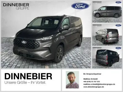 Gebraucht Ford Tourneo Titanium 136 PS (100 kW) 2025 Grau Van / Kleinbus