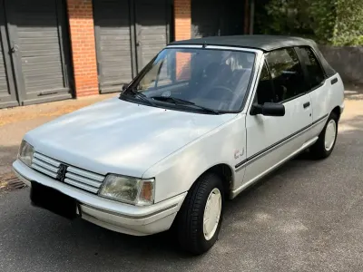 Occasion Peugeot 205 60 PK (44 kW) 1994 Wit Cabriolet