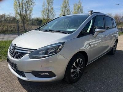 Usata Opel Zafira Tourer Active 120 CV (88 kW) 2017 Argento Monovolume