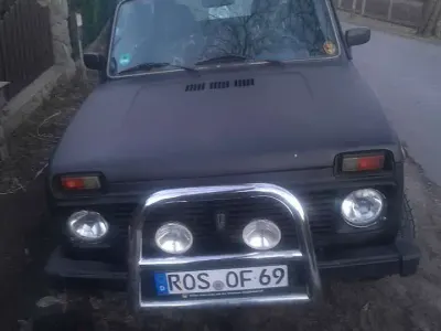 Gebraucht Lada niva 82 PS (60 kW) 2006 SUV