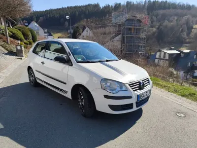 Gebraucht VW Polo Trendline 60 PS (44 kW) 2008 Weiß Kleinwagen
