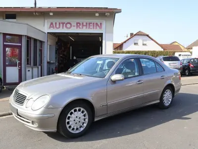 Używany Mercedes E280 Avantgarde 190 KM (139 kW) 2006 Srebrny Sedan/Limuzyna