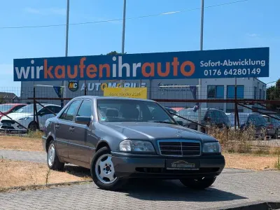 Gebraucht Mercedes C180 122 PS (89 kW) 1996 Grau Limousine