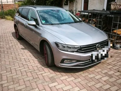 Gebraucht VW Passat 190 PS (139 kW) 2019 Silber Kombi