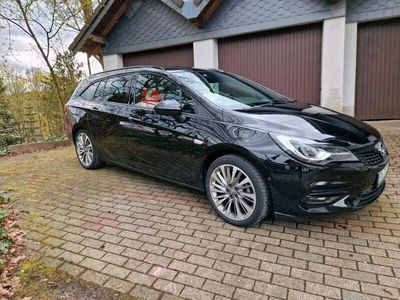 gebraucht Opel Astra ST 'Ultimate' Leder/Navi/Voll-LED/18"