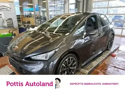 Gebraucht Cupra Born 169 kW (231 PS) 2022 Quasargrau Kleinwagen