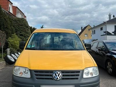 Gebraucht VW Caddy 69 PS (50 kW) 2009 Gelb Van / Kleinbus