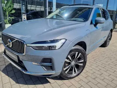 Usado Volvo XC60 Inscription 349 HP (256 kW) 2022 Cinzento SUV