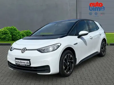 Gebraucht VW ID.3 Pro 106 kW (145 PS) 2022 Weiß Kleinwagen