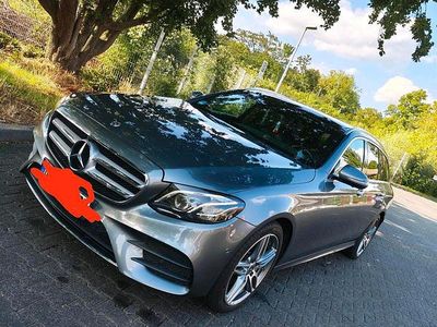 Gebraucht Mercedes E220 AMG line 194 PS (142 kW) 2018 Grau Kombi