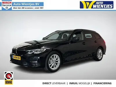Gebraucht BMW 330e 184 PS (135 kW) 2021 Schwarz Kombi