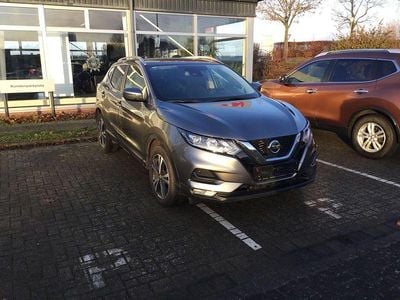 Grau Gebraucht 2019 Nissan Qashqai N-Way SUV | 16.900 € (Fairer Preis)