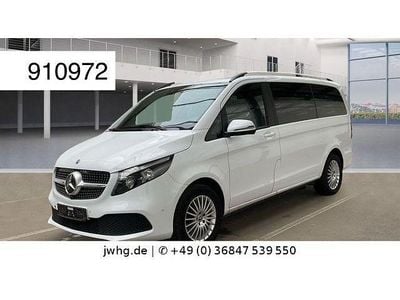 Mercedes V220