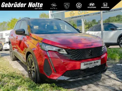 Gebraucht Peugeot 3008 GT 131 PS (96 kW) 2022 Rot / SUV
