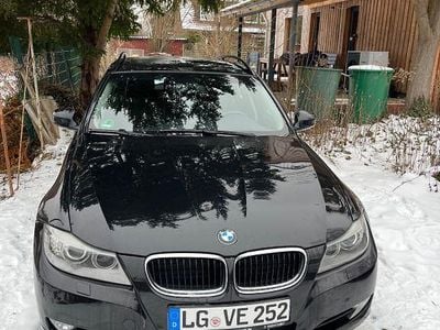 Gebraucht BMW 318 143 PS (105 kW) 2008 Schwarz Kombi