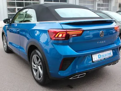 Gebraucht VW T-Roc Cabriolet R-line 150 PS (110 kW) 2025 Blau Cabrio