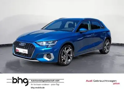 Używany Audi A3 Advanced 110 KM (80 kW) 2021 Niebieski Sedan/Limuzyna