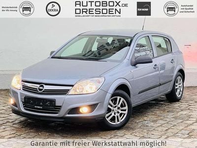 Usata Opel Astra Selection 116 CV (85 kW) 2009 Argento Berlina