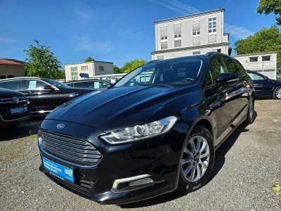 Gebraucht Ford Mondeo Business Edition 160 PS (117 kW) 2016 Schwarz Kombi
