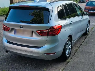 Gebraucht BMW 218 Gran Tourer 150 PS (110 kW) 2017 Silber Van / Kleinbus