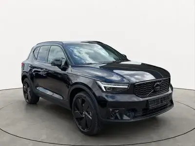 Gebraucht Volvo XC40 Plus 163 PS (119 kW) 2025 Schwarz SUV