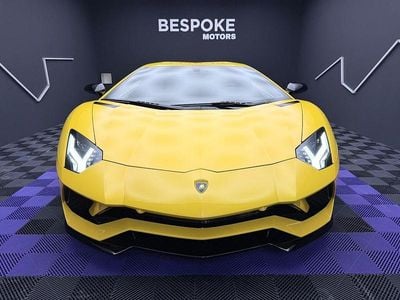 Second-hand Lamborghini Aventador 740 CP (544 kW) 2018 Galben