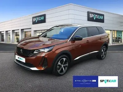 Gebraucht Peugeot 5008 GT 131 PS (96 kW) 2023 Braun SUV