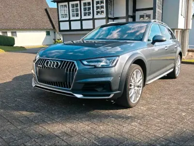 Gebraucht Audi A4 Allroad Comfort 163 PS (119 kW) 2017 Grau Kombi