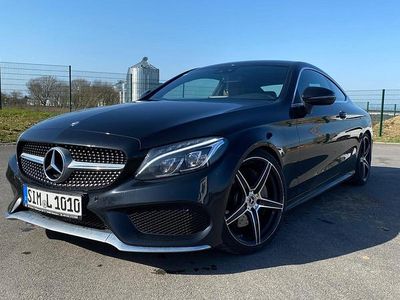 Gebraucht Mercedes C200 AMG 184 PS (135 kW) 2016 Schwarz Coupé