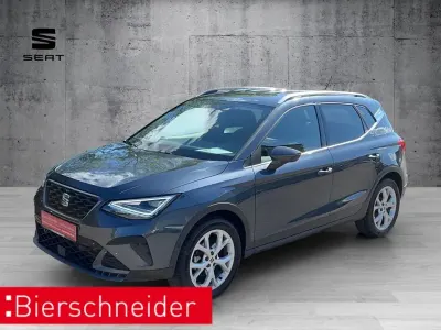 Gebraucht Seat Arona FR 110 PS (80 kW) 2023 Grau SUV