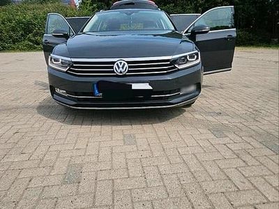 Gebraucht VW Passat Highline 150 PS (110 kW) 2016 Grau Kombi