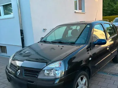 Gebraucht Renault Clio 75 PS (55 kW) 2005 Schwarz Kleinwagen