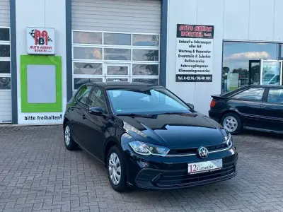 Gebraucht VW Polo Life 80 PS (58 kW) 2023 Schwarz Kleinwagen