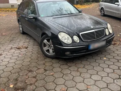 Brugt Mercedes E280 Avantgarde 190 HK (139 kW) 2005 Sort Stationcar