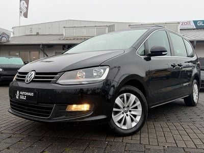 Gebraucht VW Sharan Comfortline 150 PS (110 kW) 2019 Schwarz Van / Kleinbus