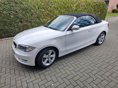 Gebraucht BMW 118 Cabriolet 143 PS (105 kW) 2010 Weiß Cabrio
