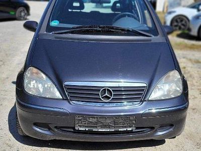 Usata Mercedes A140 90 CV (66 kW) 2002 Nero Utilitaria