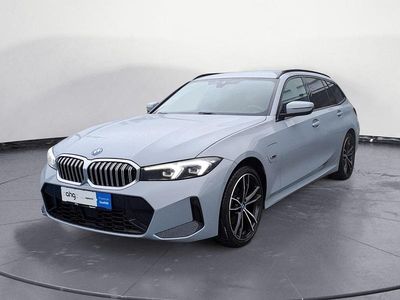 Gebraucht BMW 330e M Sport 184 PS (135 kW) 2022 Grau Kombi