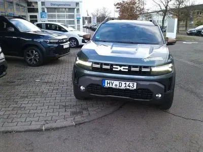Gebraucht Dacia Duster Extreme 131 PS (96 kW) 2024 Grün schwarz SUV