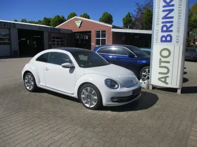 Gebraucht VW Beetle Design 105 PS (77 kW) 2014 Pure white Kleinwagen
