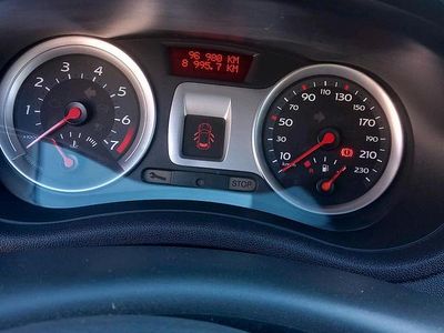 Gebraucht Renault Clio II 75 PS (55 kW) 2008 Grau Kleinwagen