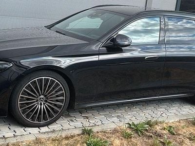Gebraucht Mercedes E300 313 PS (230 kW) 2024 Schwarz Kombi