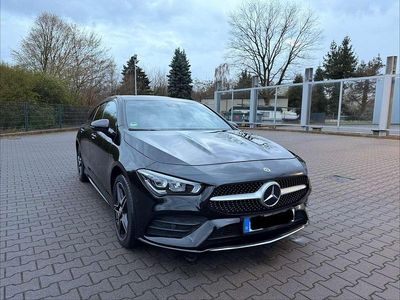 Gebraucht Mercedes CLA250e Shooting Brake 160 PS (117 kW) 2020 Schwarz Kombi