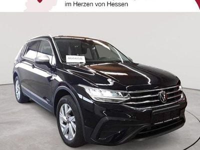 Gebraucht VW Tiguan Allspace Life 150 PS (110 kW) 2022 Deep black perleffekt SUV