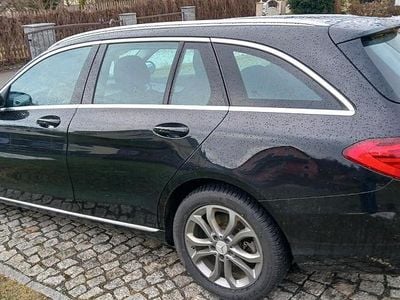 Gebraucht Mercedes C220 170 PS (125 kW) 2016 Schwarz Kombi
