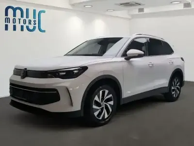 Gebraucht VW Tiguan Life 150 PS (110 kW) 2025 Pure white SUV
