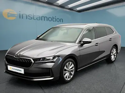Gebraucht Skoda Superb 150 PS (110 kW) 2025 Grau Kombi