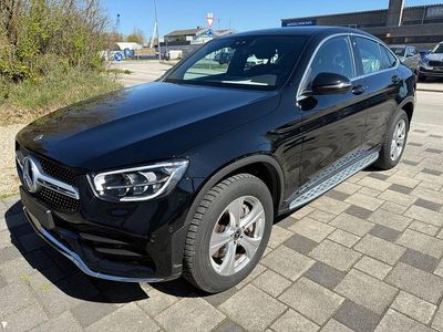 Używany Mercedes GLC300e AMG 306 KM (225 kW) 2021 Czarny Coupe