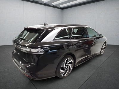 Schwarz Gebraucht 2025 VW ID.7 Kombi | 50.699 € (Fairer Preis)