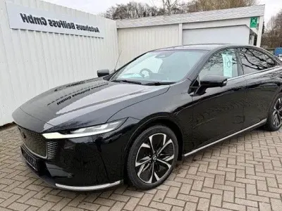 Neu Mazda 6e Takumi-Line 180 kW (245 PS) 2026 Schwarz Limousine